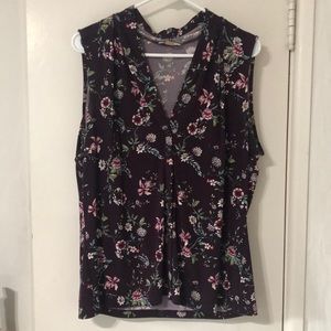 V-Neck Floral Sleeveless Blouse